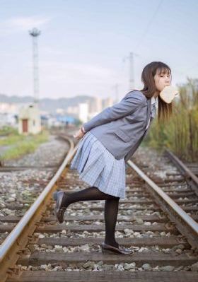日韩裸体女人AAAAA毛片-理论片视频网址大全