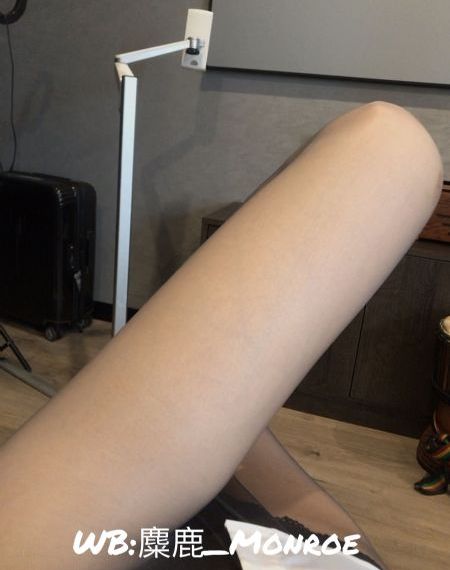 隔着蕾丝含她乳尖-精品视频手机在线观看