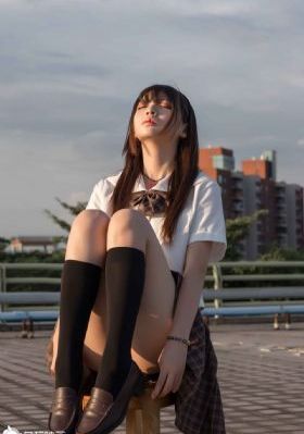 伊人久久大香线蕉综合AV-高清中字日韩电影在线