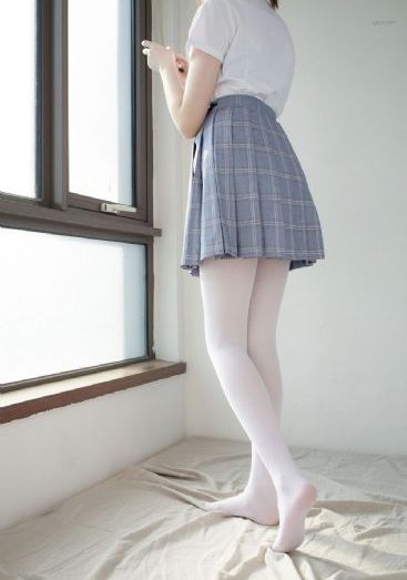 电脑壁纸高清-高清无水印免费国语