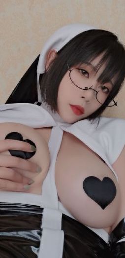精品日本综合自拍-首映手机在线看片